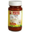 Priya Garlic Pickle <br> 300 GM